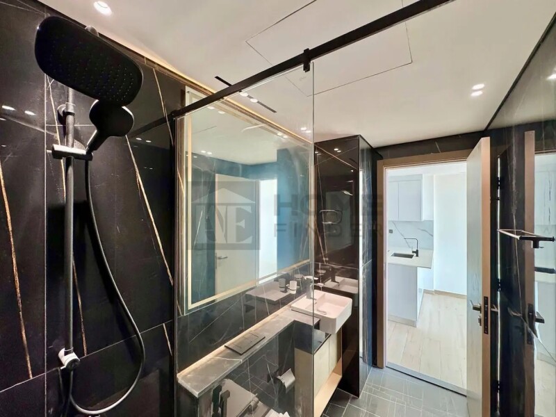 Apartment for Sale in Binghatti Corner - Jumeirah Village Circle, Dubai - Unique Layout | High ROI | Prime Location at 990000 AED